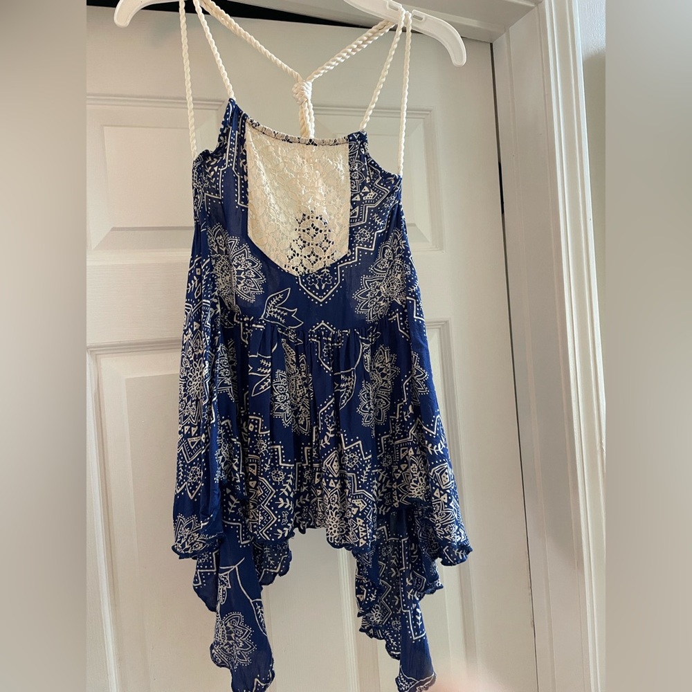 Rip curl top
Medium